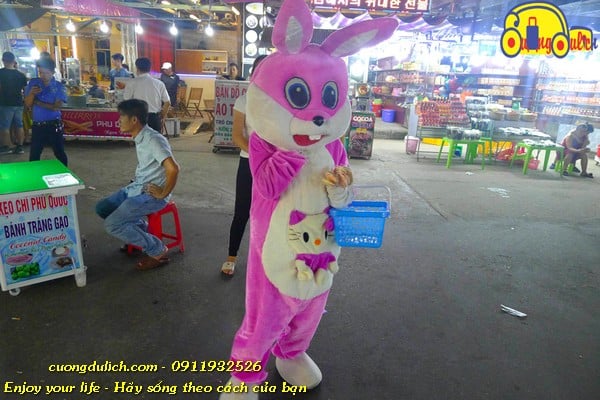 tour-phu-guoc-cho-dem-phu-quoc-cuongdulich.com00004