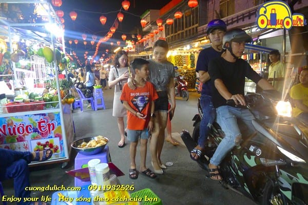 tour-phu-guoc-cho-dem-phu-quoc-cuongdulich.com00001