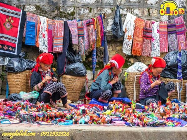 CHO-TINH-SAPA-06