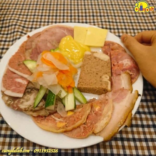 Top-10-Mon-An-Dat-Sat-Ra-Mieng-O-Ha-Noi-08