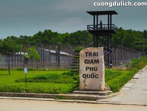 chua-ho-quoc00024