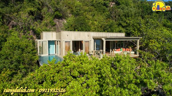 Top-10-Resort-o-Nha-Trang-2019-07