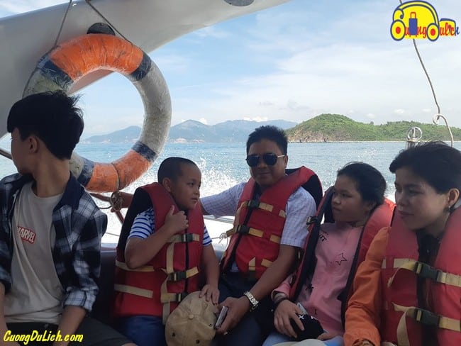 review-tour-dao-nha-trang-3
