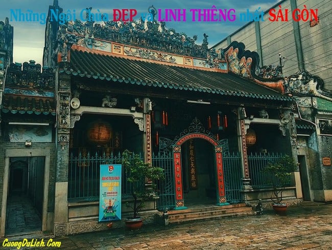 chua-o-sai-gon-linh-thieng-va-dep-nhat-3