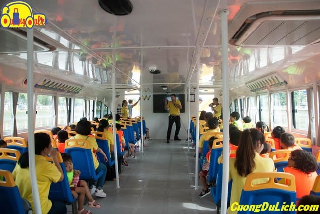 buyt-tren-song-sai-gon-water-bus-2