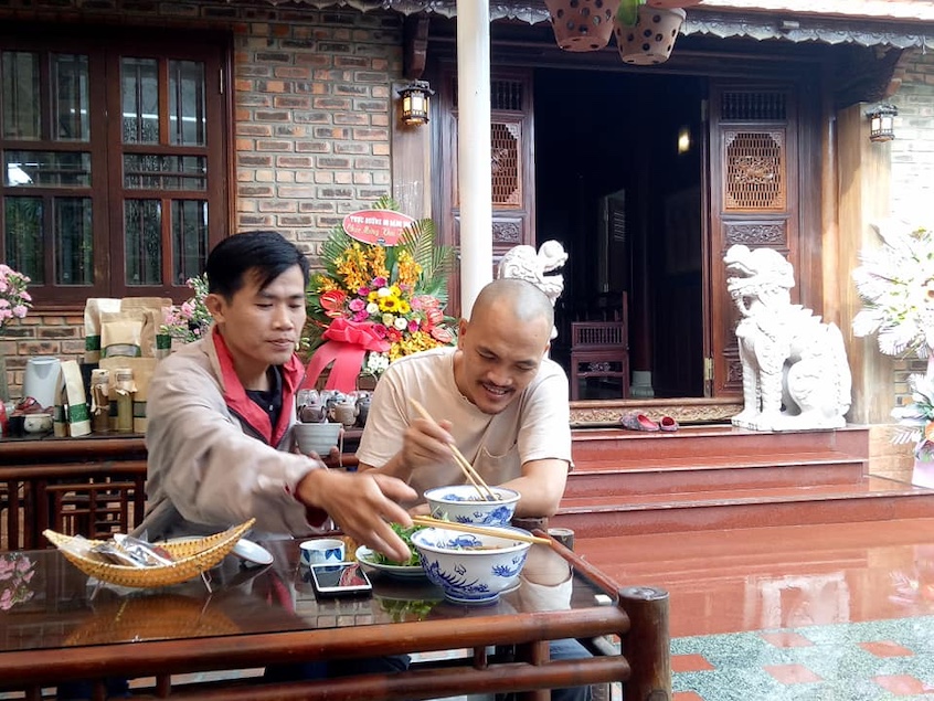 top-nha-hang-hue1