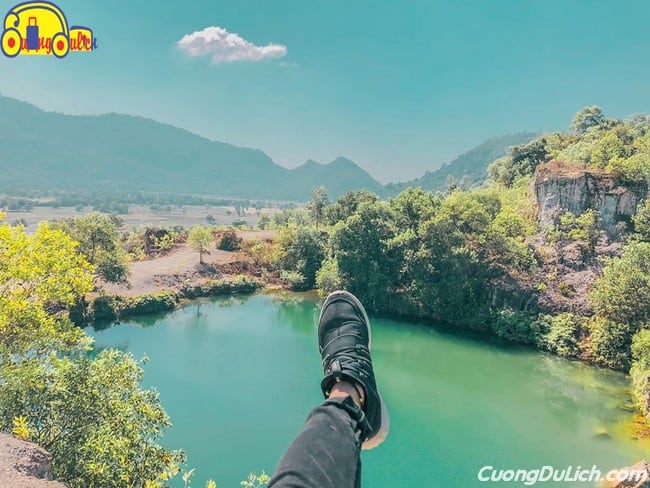Guide to visit Tà Pạ Lake in An Giang - The charming canyon of the Mekong Delta