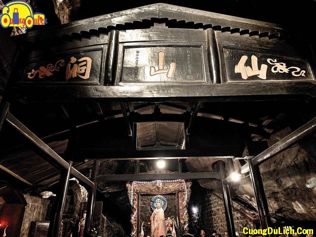Guide to visiting Thach Dong Ha Tien - Exploring the legend of Thach Sanh