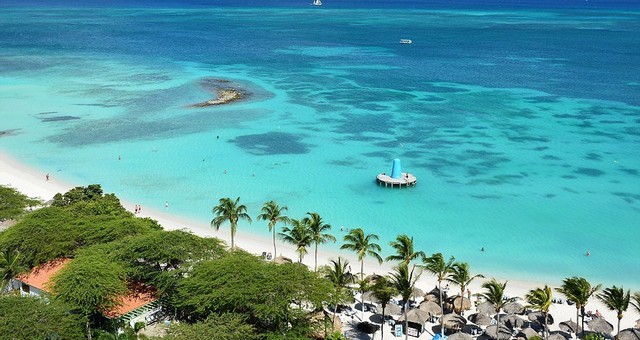 TOP 10 captivating tourist destinations in INDONESIA - Skipping them would be a WASTE